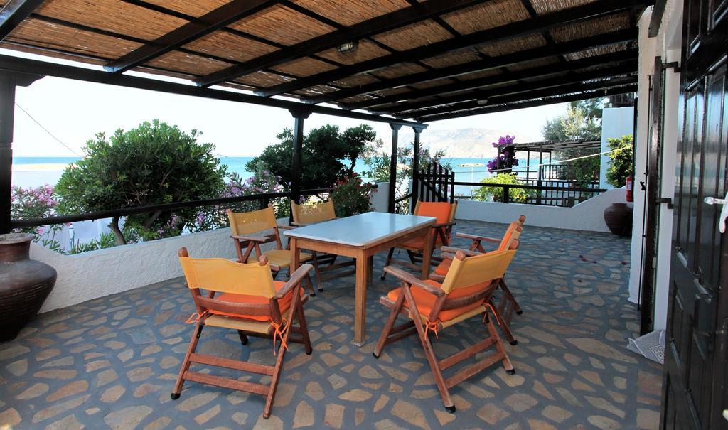 Ferogia Hotel Skyros Exterior foto